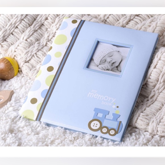 Carter’s Newborn 2-Piece Set with Lil Peach Train Memory Book NWT - Picture 7 of 11